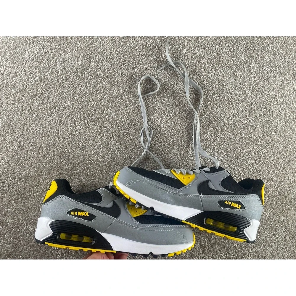 Nike Air Max 90 Mens Sneaker Classic Batman SIZE 8 DH4619-003 Running Basketball
